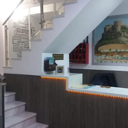 Maribel אלמריה