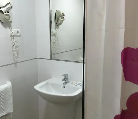 Maribel ゲストハウス アルメリア